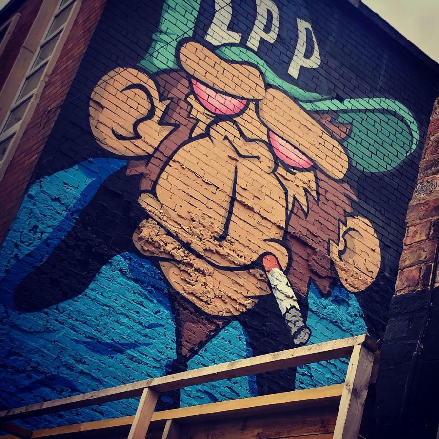 Отель Liverpool Party Pad Экстерьер фото
